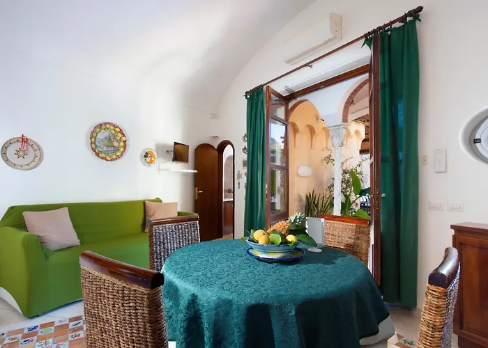 Yourhome - Alcova * Позитано