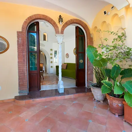 Yourhome - Alcova Apartment