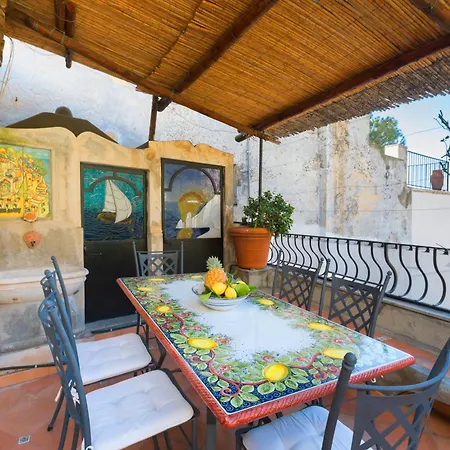 Apartment Yourhome - Alcova